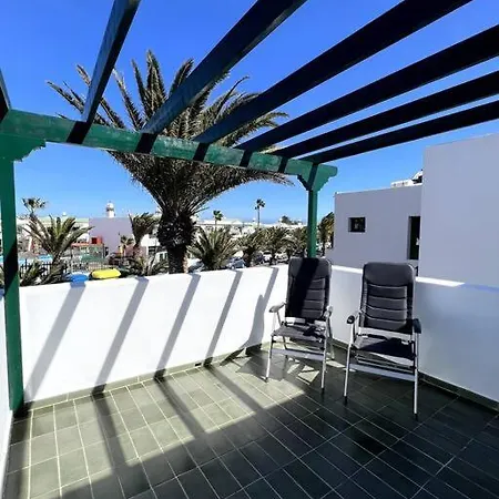 Apartment Casa Breen - Spacious 1 Bedroom In Matagorda With Communal Pool Tias